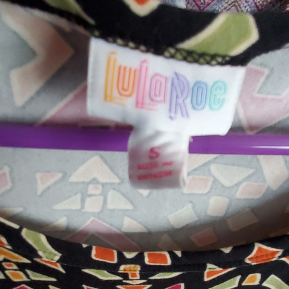 Lularoe - Picture 2 of 3